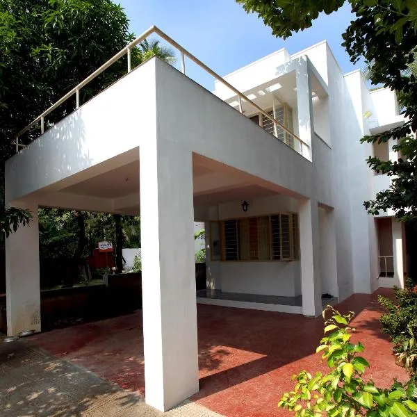 Little Paradise Homestay，位于可瓦兰的酒店