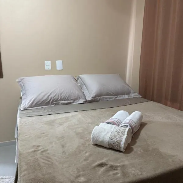 Suite 3- Praia bonita Hospedagem,agora com ar condicionado，位于南圣弗朗西斯科的酒店