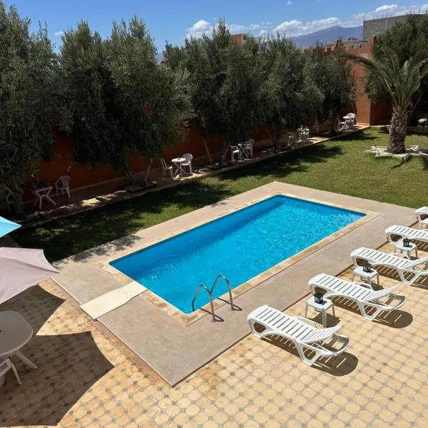 Riad El Borj，位于Aït Belkassem的酒店