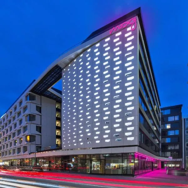 Moxy Frankfurt City Center，位于美因河畔法兰克福的酒店