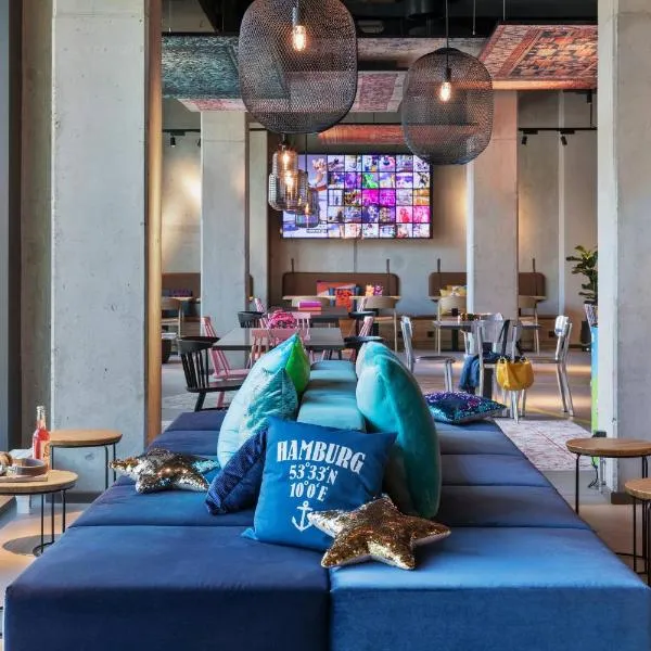 Moxy Hamburg City，位于汉堡的酒店