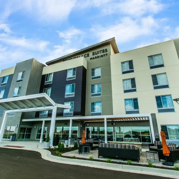 TownePlace Suites by Marriott Evansville Newburgh，位于Newburgh的酒店