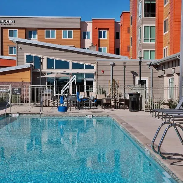 Residence Inn Sacramento Davis，位于戴维斯的酒店