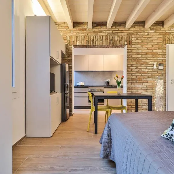 B&B Luxury - Agnini 2，位于卡斯泰尔夫兰科埃米利亚的酒店