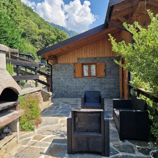 Ciapin House，位于Buglio in Monte的酒店