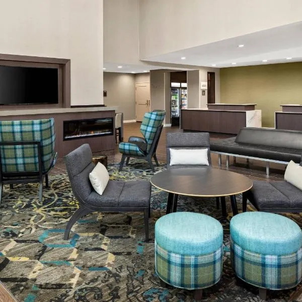Residence Inn by Marriott East Peoria，位于皮奥里亚的酒店