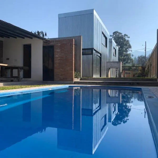 Espacio Yungas，位于Tafí Viejo的酒店