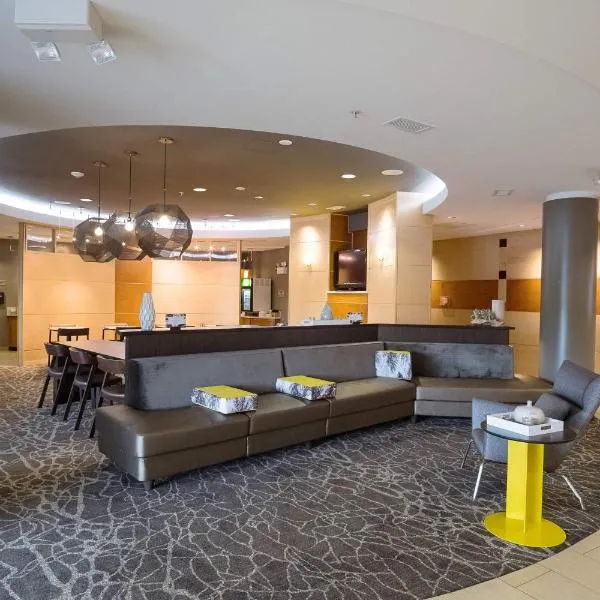 SpringHill Suites by Marriott Winston-Salem Hanes Mall，位于温斯顿·塞勒姆的酒店