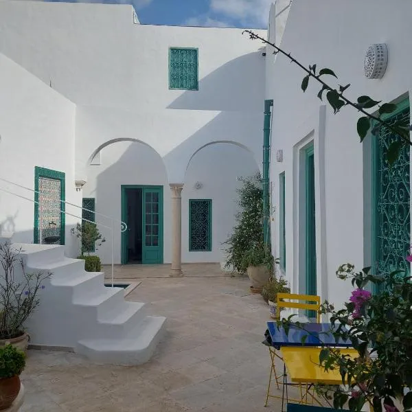 Dar Valou，位于Radès的酒店