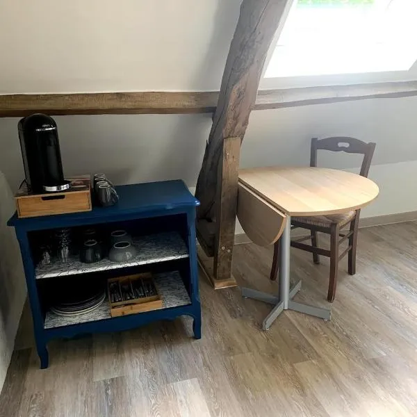 Le petit bois mayetais，位于Mayet的酒店