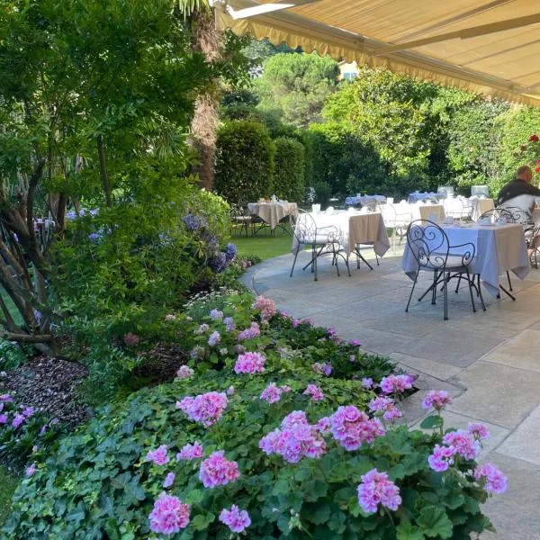 Villa Palmira Kinderfreies Hotel，位于坎诺比奥的酒店