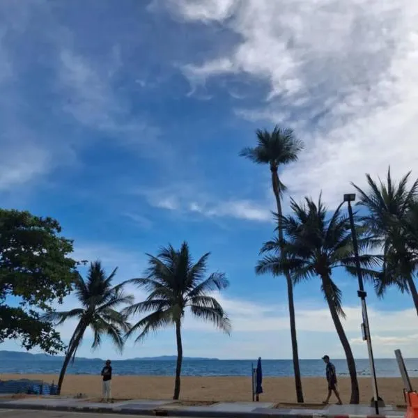 MaHaNa Hostel Pattaya，位于乔木提恩海滩的酒店