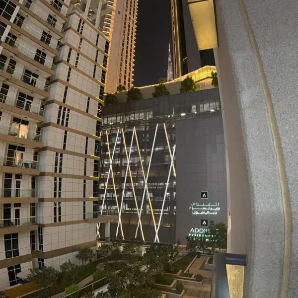 Burj Khalifa View Hostel DownTown，位于迪拜的酒店