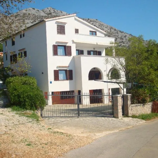 Apartments Vukelić，位于斯塔利格拉德-帕克利尼卡的酒店