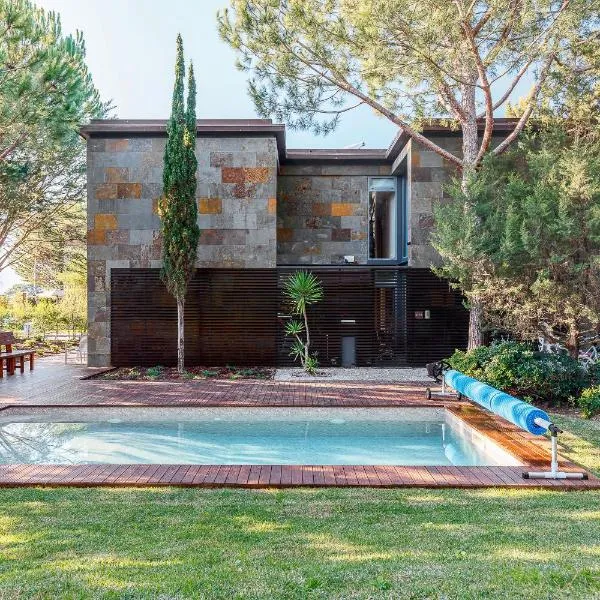 Tróia Villa Paradise，位于特罗亚的酒店