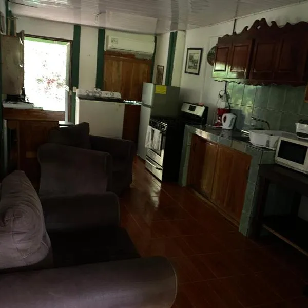 Finca Bosques de Osa，位于Palmar Sur的酒店