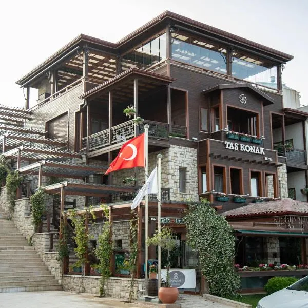 Gelibolu Taş Konak Hotel，位于盖利博卢的酒店