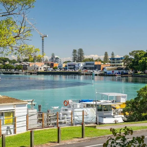 Lakeside Dreaming Wifi Netflix Full Air Con，位于福斯特的酒店
