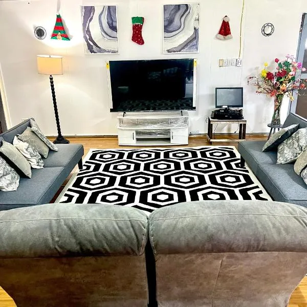 Melissa cozy corner，位于塔富纳的酒店