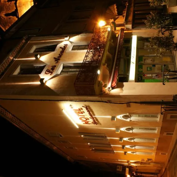 阿尔卡德酒店，位于Pieusse的酒店