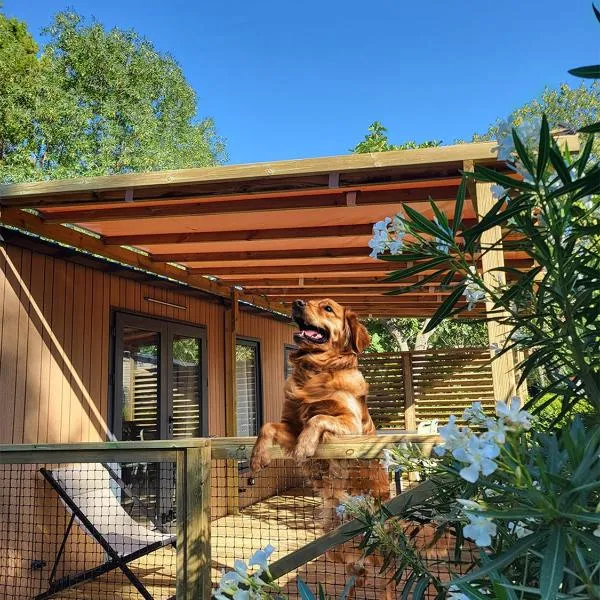 Camping Le Val de Cesse，位于Mirepeisset的酒店