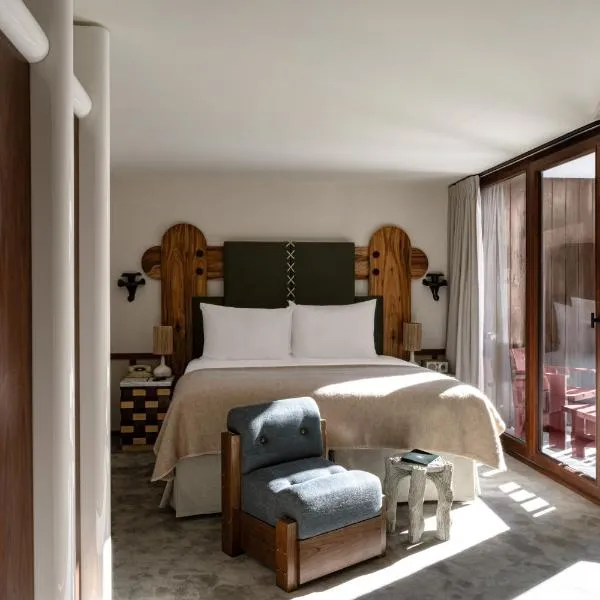 Experimental Chalet Val d'Isère，位于瓦勒迪泽尔的酒店