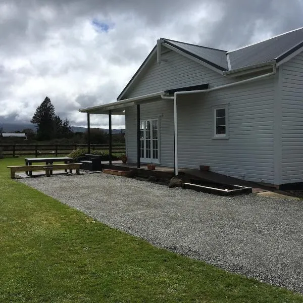 Ruapehu Rest Accommodation，位于Rangataua的酒店