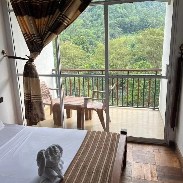 Kitulgala Ebony Riverside Resort，位于Deraniyagala的酒店