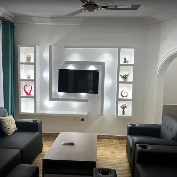 Saceaas homes，位于阿克拉的酒店