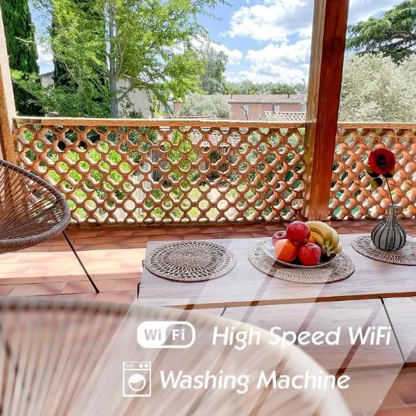 Free Car Parking - Garden - Close to ramparts，位于阿维尼翁的酒店