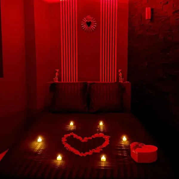 Love Room Balneo Menton，位于芒通的酒店