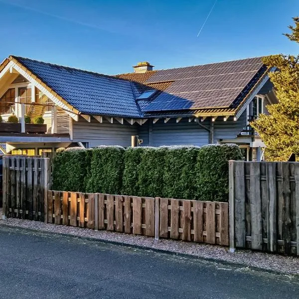 Ferienwohnung 'Loma', im schönen Veischedetal !，位于奥尔珀的酒店