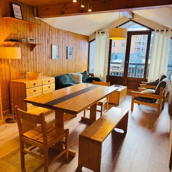 Front de Neige de St Martin de Belleville - Appartement 60 m2 - 8 personnes - Residence Les Murgers，位于圣马丁德贝尔维尔的酒店