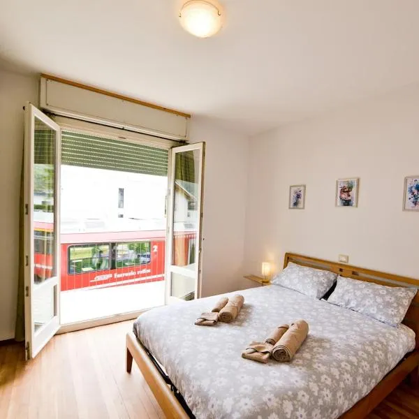 Alp Grüm Apartment - 8 min walk to Bernina Express，位于蒂拉诺的酒店