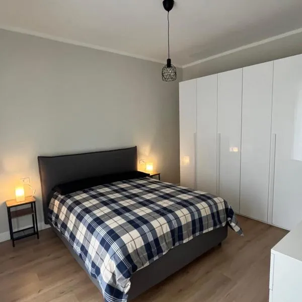 Casa nuova a due passi stazione e 20 minuti da Firenze，位于恩波利的酒店