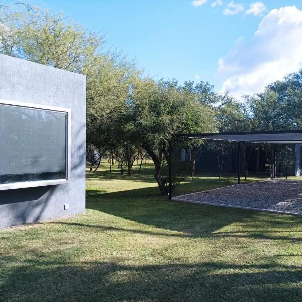 Las Lomitas，位于卡皮特里亚的酒店