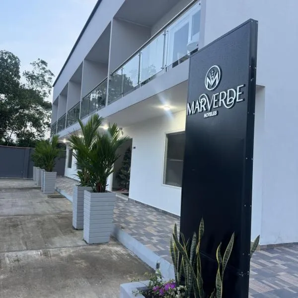 Hotel Mar Verde，位于阿卡西亚斯的酒店