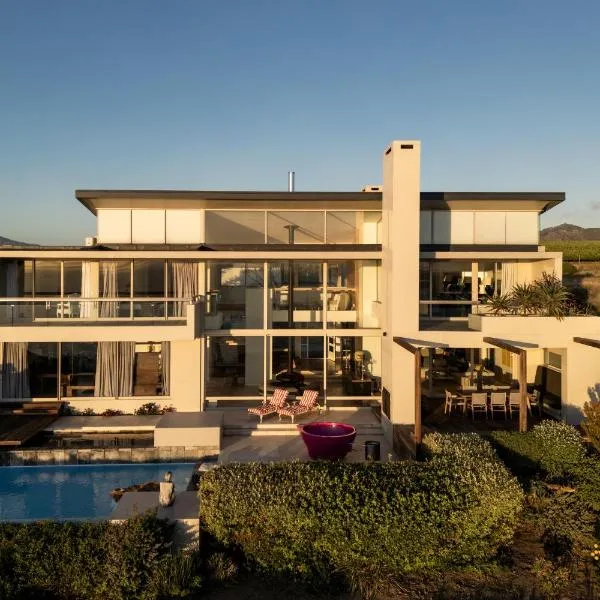 Benguela Cove - Oceans Away，位于赫曼努斯的酒店