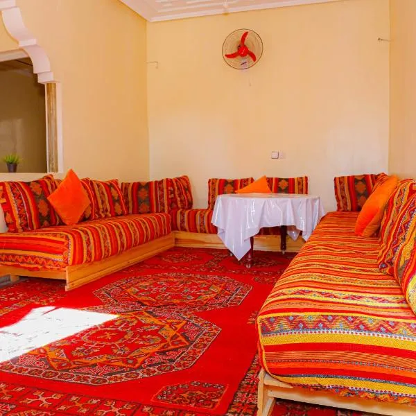 Wadahab House An Ideal Retreat for Families and Friends，位于拉希迪耶的酒店