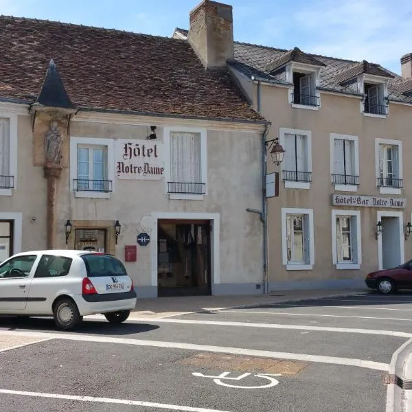圣母院酒店，位于Saint-Denis-de-Jouhet的酒店