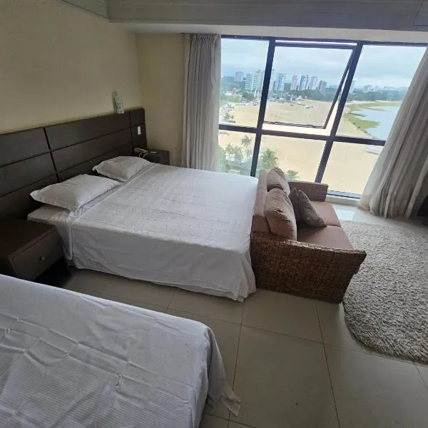 Tropical Executive Flat Vista Incrível para a Orla，位于马瑙斯的酒店