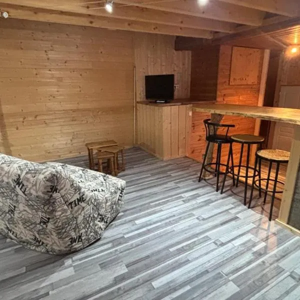 Idéal we, vacances travail，位于Sainte-Hélène-sur-Isère的酒店