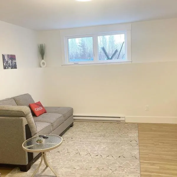 Luxury Airbn，位于里弗维尤的酒店