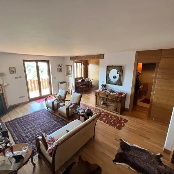 Splendido Chalet，位于卡迈格拉特罗希拉诺的酒店