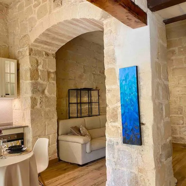 Cosy traditional Maltese home，位于阿塔德的酒店