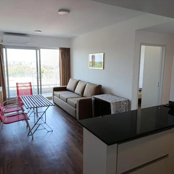 Tigre 3 ambientes -Estacion fluvial，位于蒂格雷的酒店