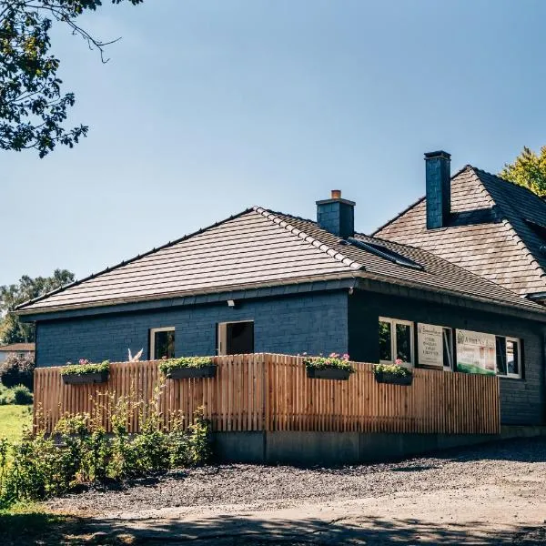 # A Mont Nos'Hôtes，位于马尔梅迪的酒店