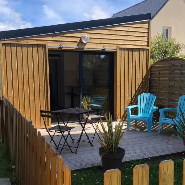 Le Petit Chalet de la Plage - Terrasse & Jardinet，位于波尔特拜的酒店