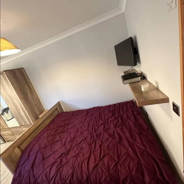 Gatwick Cosy Apartment，位于克劳利的酒店