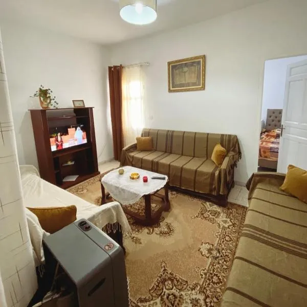 Appartement Ettahrir，位于突尼斯的酒店